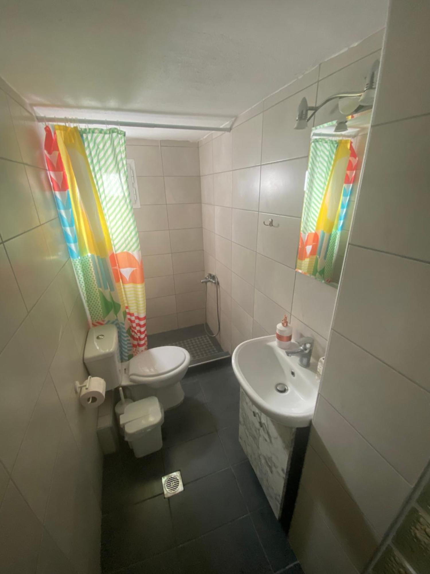Kelesi Apartments Nea Kallikrateia Eksteriør billede